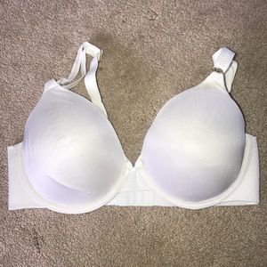 BNWOT Vanity Fair Bra